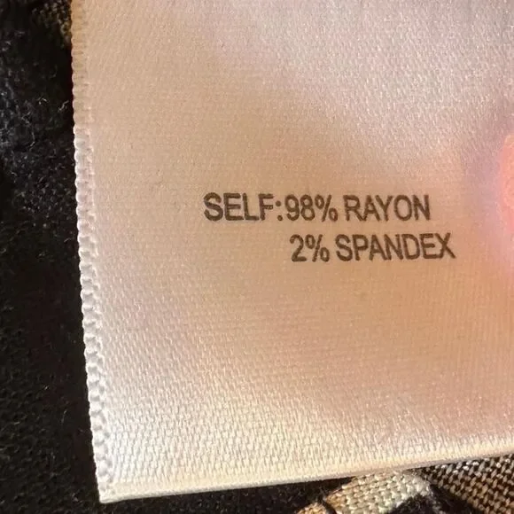 Jane & Delancey Black and White Big Cat Print button-up shirt Large - Picture 4 of 5